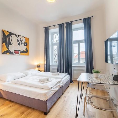 Josef'S Home I Mickey Mouse Apartment Vienna Exterior photo